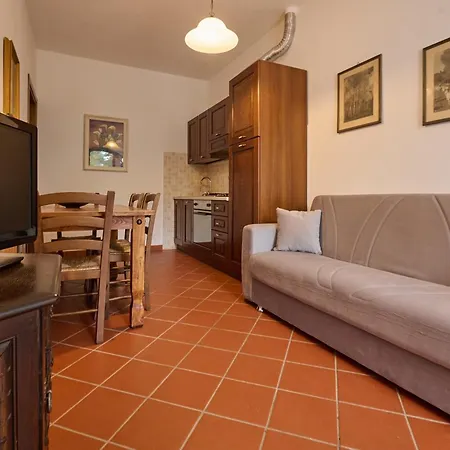 Antichi Palmenti - Corbezzolo * San Vincenzo